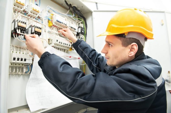Expert Electrician Services
