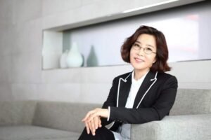Lee Sun-Hee