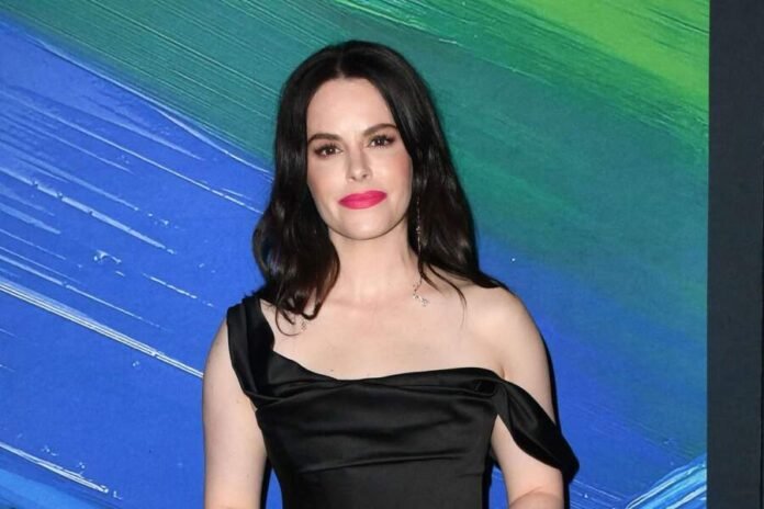 Emily Hampshire
