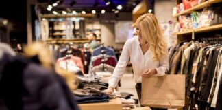 Supply Chain Challenges in Clothing Industry
