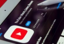 YouTube Summarizer: Instant Video Insights YouTube Summarizer